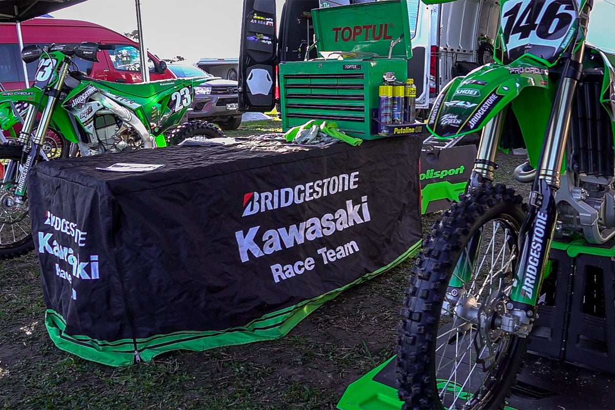 Bridgestone Kawasaki Race Team - Back for Another Crack at the Championship