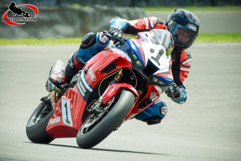 SUPERBIKE CHAMPS DELIVER MORE SENSATIONAL RACING